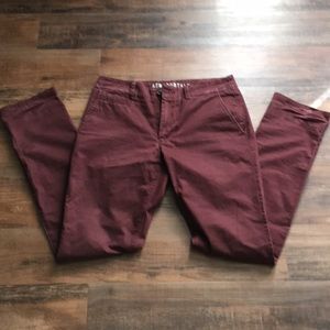 32/34 burgundy khaki pants!!
